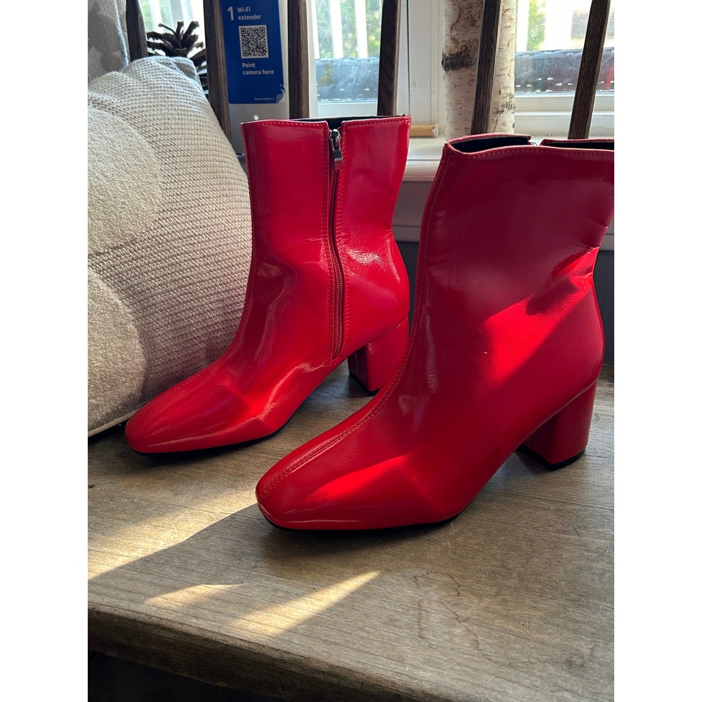 Red Patent Faux Leather Square Toe Block Heel Ankle Boots Size 255. ~US Size 8.5